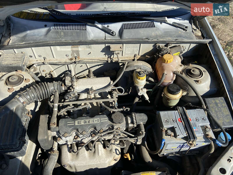 Седан Daewoo Lanos 2005 в Днепре