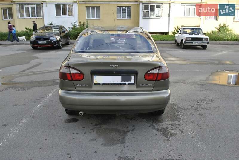 Седан Daewoo Lanos 2003 в Харькове