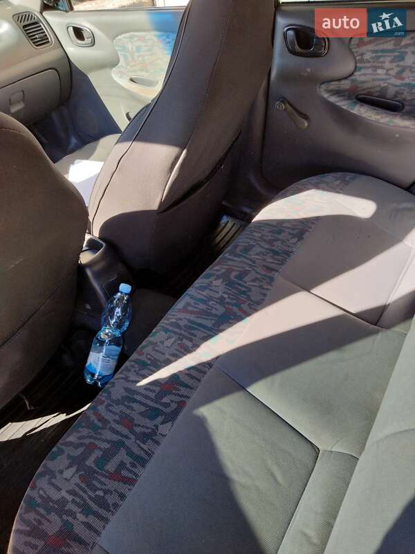 Хэтчбек Daewoo Lanos 1998 в Одессе