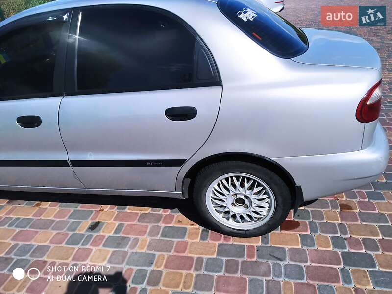 Седан Daewoo Lanos 2006 в Киеве