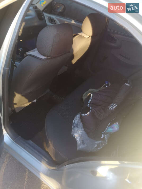 Седан Daewoo Lanos 2006 в Харькове