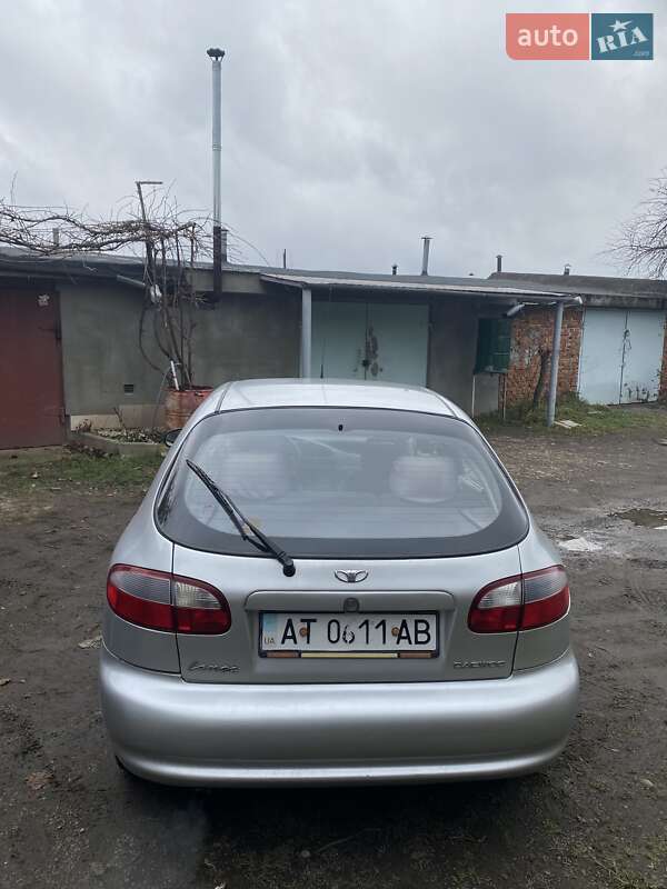 Седан Daewoo Lanos 2004 в Калуше