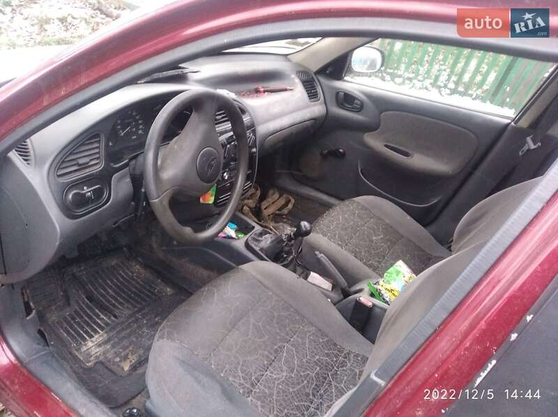 Седан Daewoo Lanos 2005 в Миколаєві