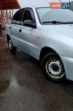 Седан Daewoo Lanos 2008 в 