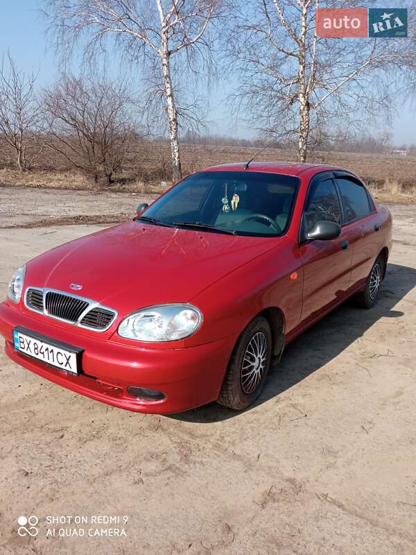 Седан Daewoo Lanos 2008 в Деражні