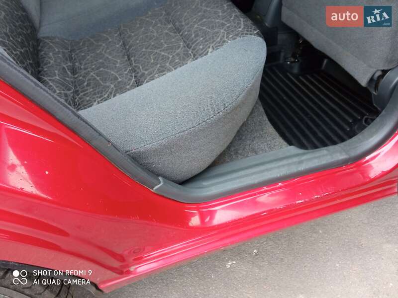 Седан Daewoo Lanos 2008 в Деражне