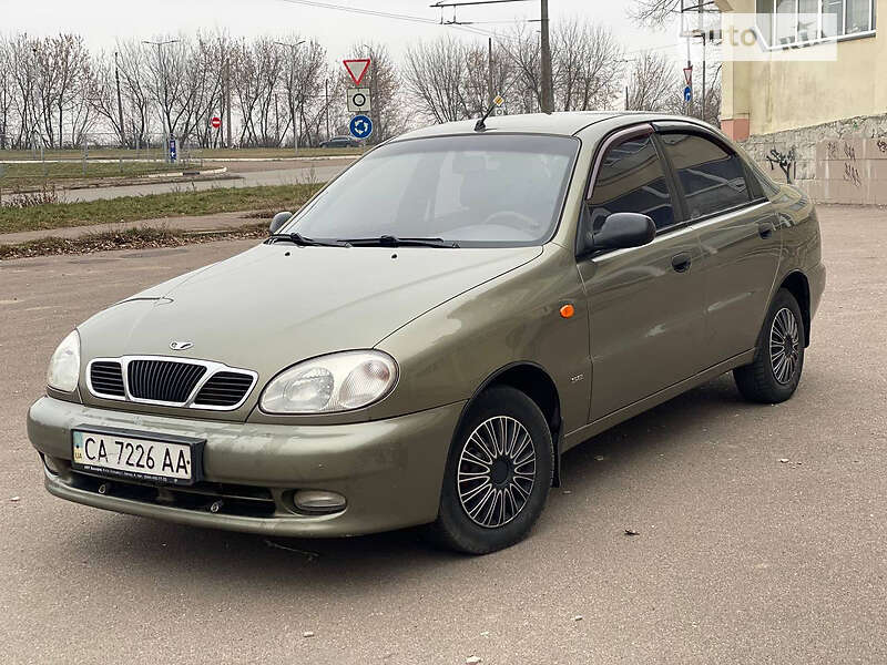 Седан Daewoo Lanos 2004 в 