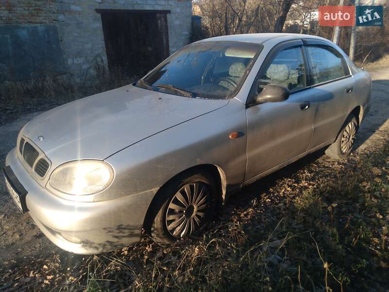 Седан Daewoo Lanos 1998 в Полтаве