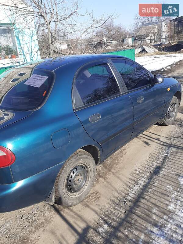Седан Daewoo Lanos 2006 в Покровском