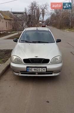 Седан Daewoo Lanos 2004 в Николаеве