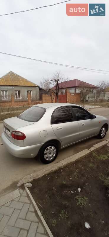 Седан Daewoo Lanos 2004 в Миколаєві