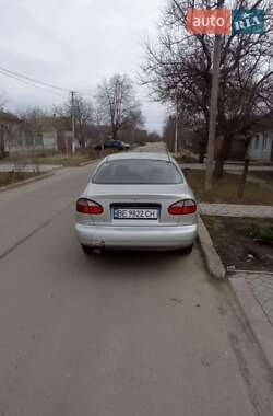 Седан Daewoo Lanos 2004 в Миколаєві