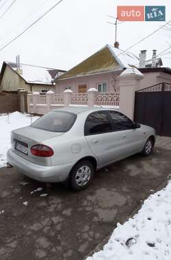 Седан Daewoo Lanos 2004 в Миколаєві