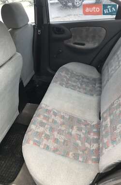 Седан Daewoo Lanos 2002 в 