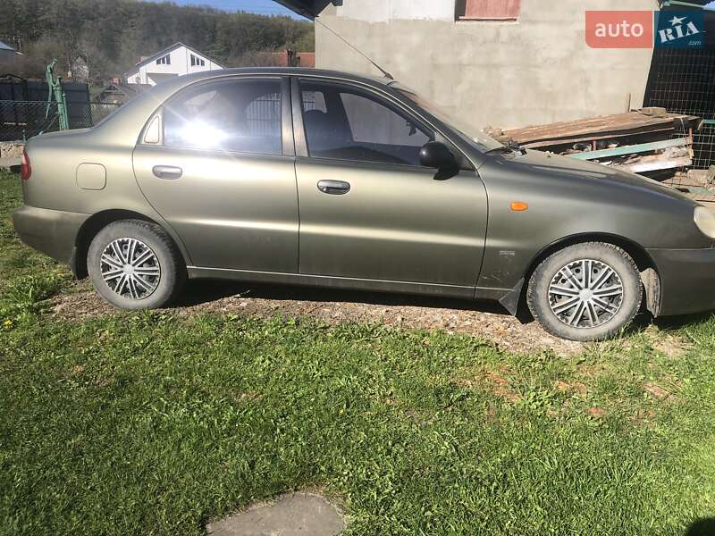 Седан Daewoo Lanos 2004 в Тернополе