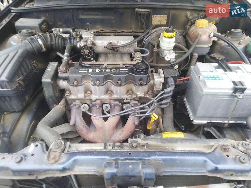 Седан Daewoo Lanos 2005 в Киеве