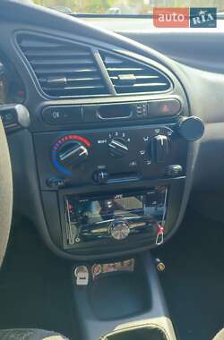 Хэтчбек Daewoo Lanos 2004 в 
