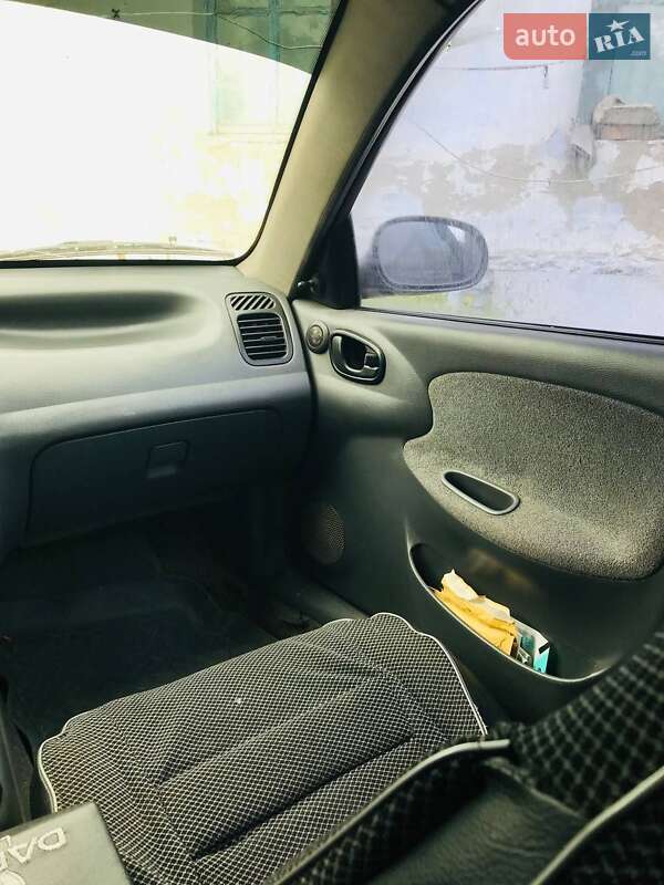 Седан Daewoo Lanos 2005 в Новом Буге