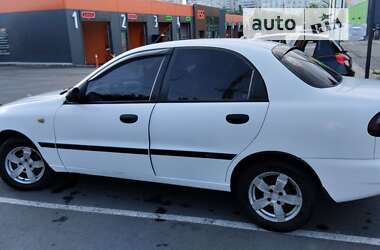 Седан Daewoo Lanos 2003 в 