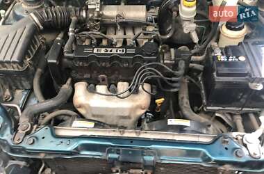 Седан Daewoo Lanos 2003 в Львове