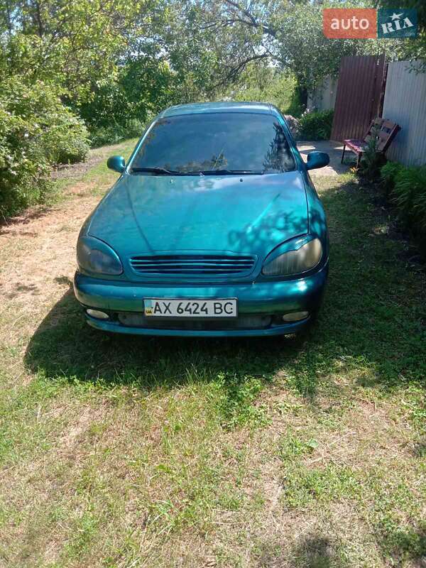 Седан Daewoo Lanos 1998 в Харькове