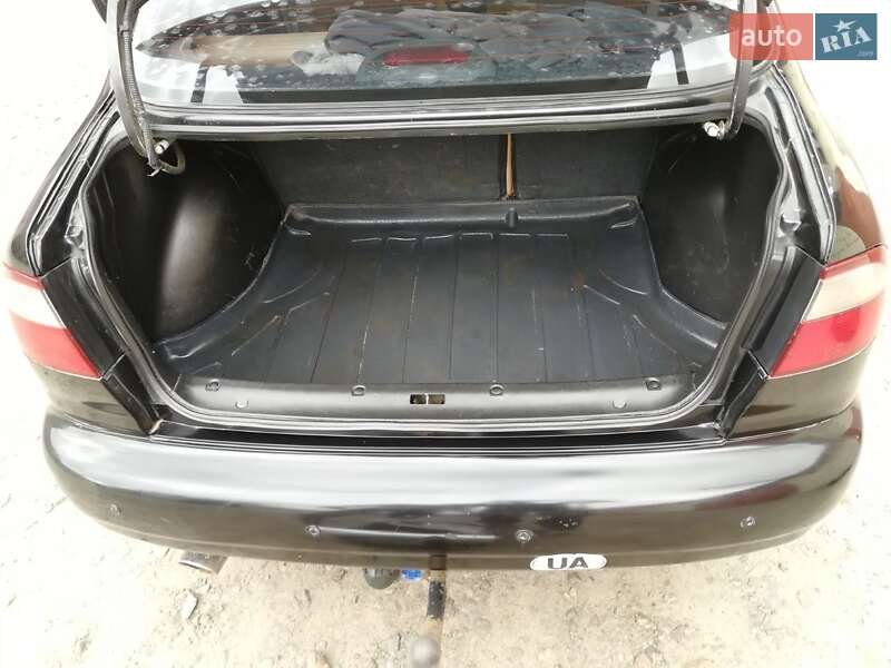 Седан Daewoo Lanos 2006 в Киеве