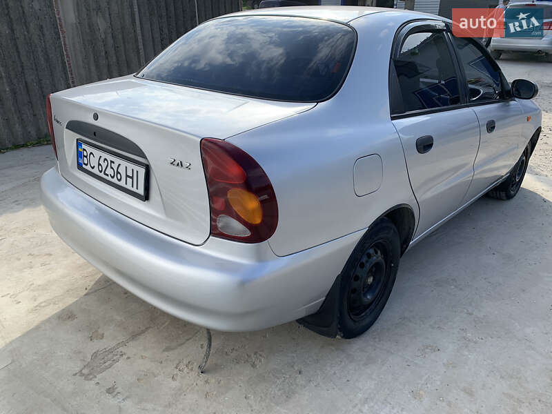 Седан Daewoo Lanos 2005 в Бориславе