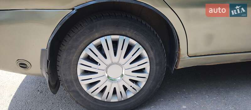 Седан Daewoo Lanos 2007 в Знаменке