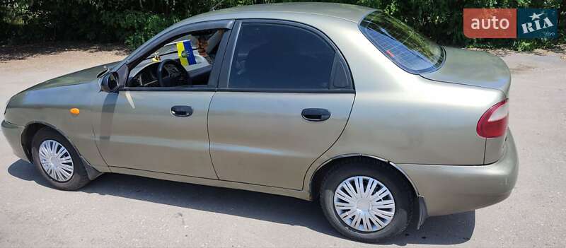 Седан Daewoo Lanos 2007 в Знаменке