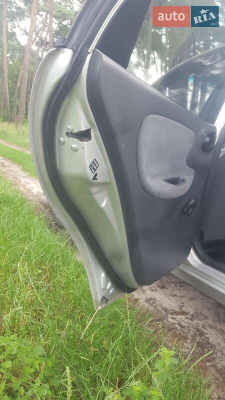 Седан Daewoo Lanos 2007 в Буске