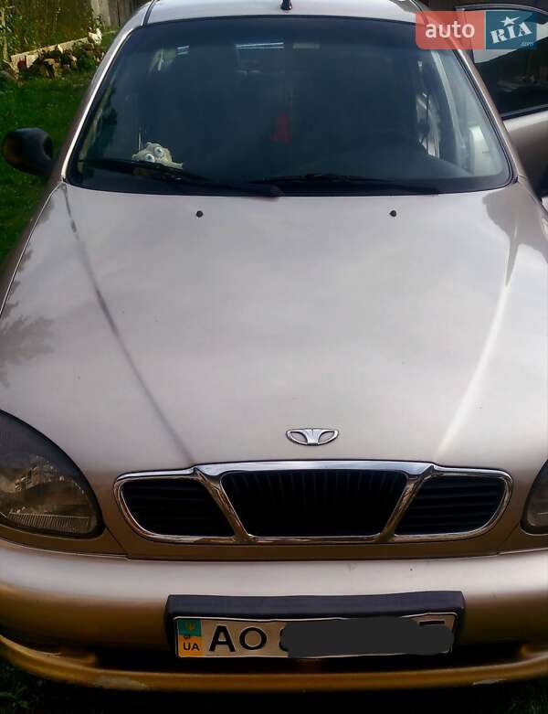 Седан Daewoo Lanos 2004 в Берегово