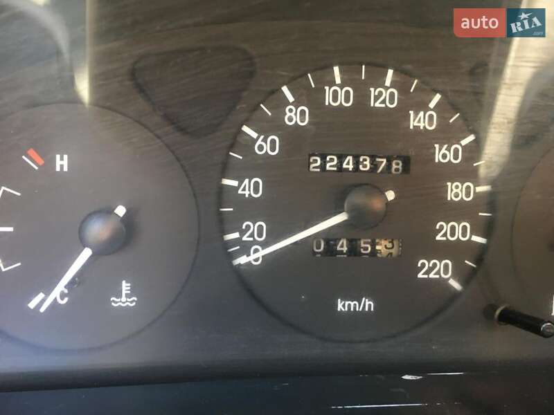 Седан Daewoo Lanos 2009 в Харькове