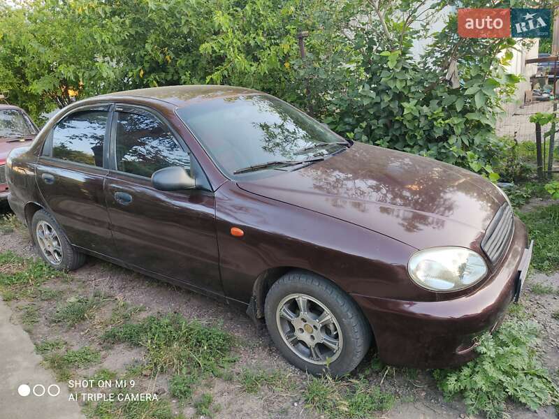 Седан Daewoo Lanos 2002 в Кропивницком