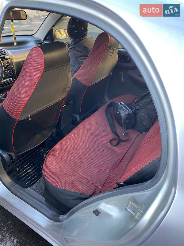 Седан Daewoo Lanos 2008 в Киеве