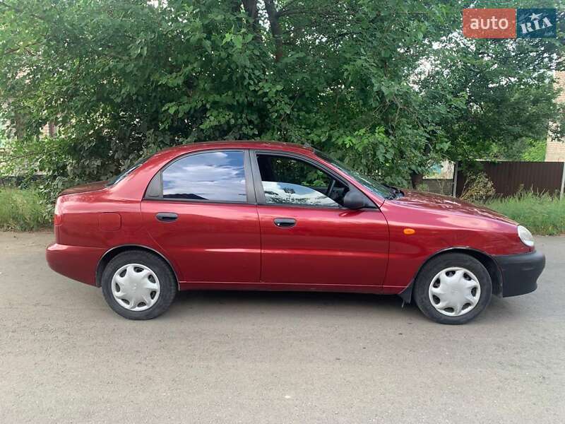 Седан Daewoo Lanos 2004 в Костянтинівці