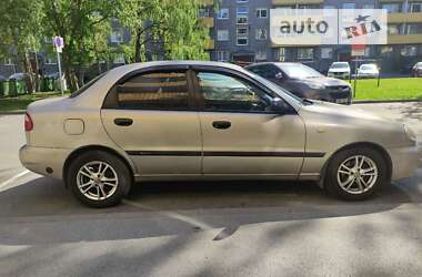 Седан Daewoo Lanos 2004 в Мерефа