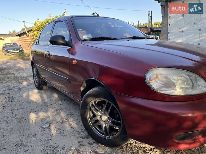 Седан Daewoo Lanos 2007 в Буче
