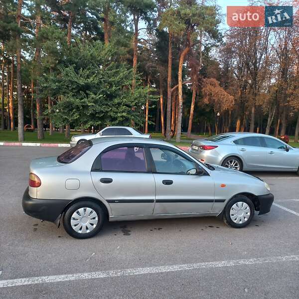Седан Daewoo Lanos 2003 в Харькове