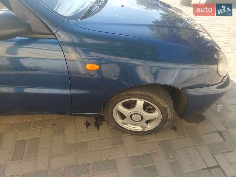 Седан Daewoo Lanos 2005 в Дніпрі
