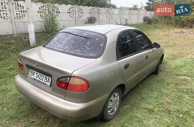 Седан Daewoo Lanos 2008 в Вараше