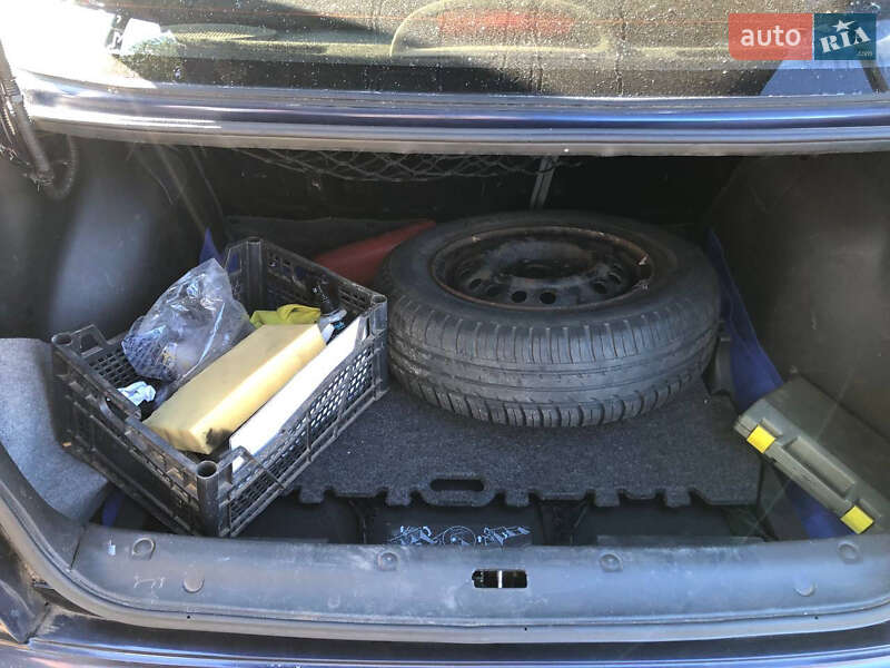 Седан Daewoo Lanos 2006 в Киеве