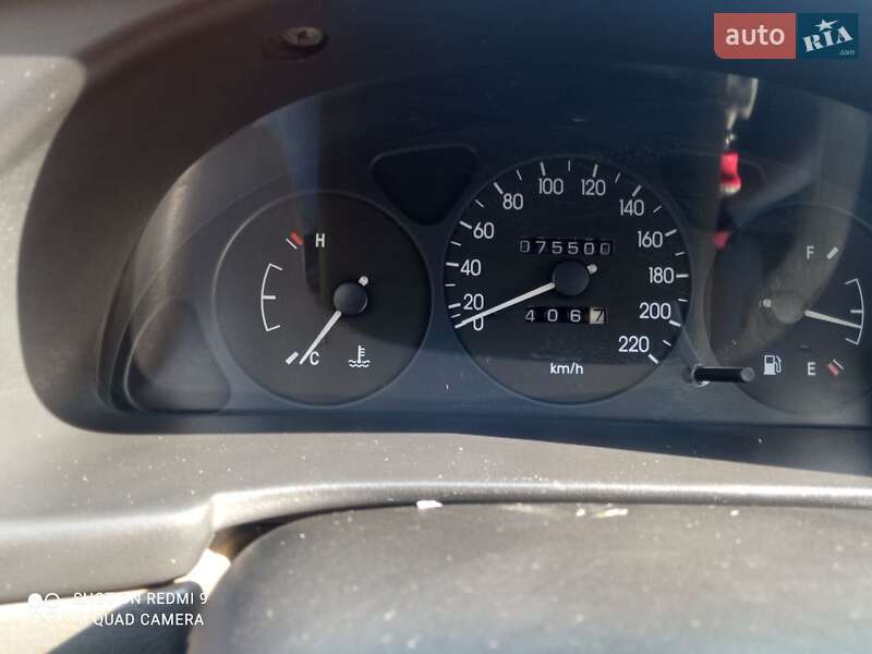 Седан Daewoo Lanos 2002 в Ужгороде