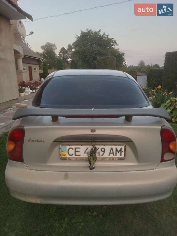 Седан Daewoo Lanos 2008 в Сторожинце