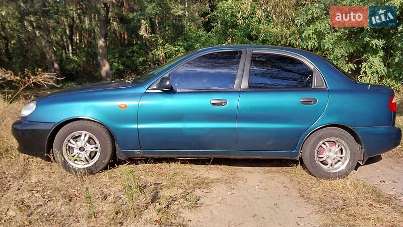 Хэтчбек Daewoo Lanos 2001 в Богуславе фото 3 Хэтчбек Daewoo Lanos 2001 в Богуславе