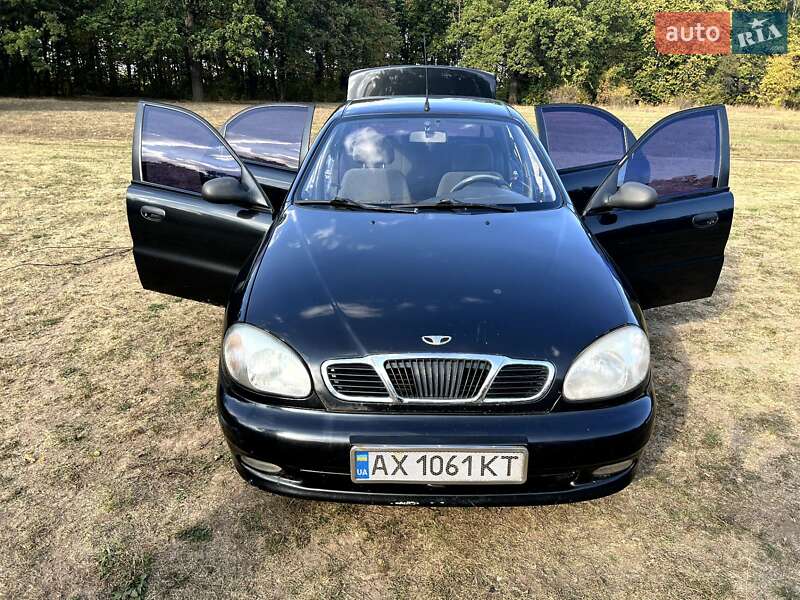 Седан Daewoo Lanos 2008 в Краснограде