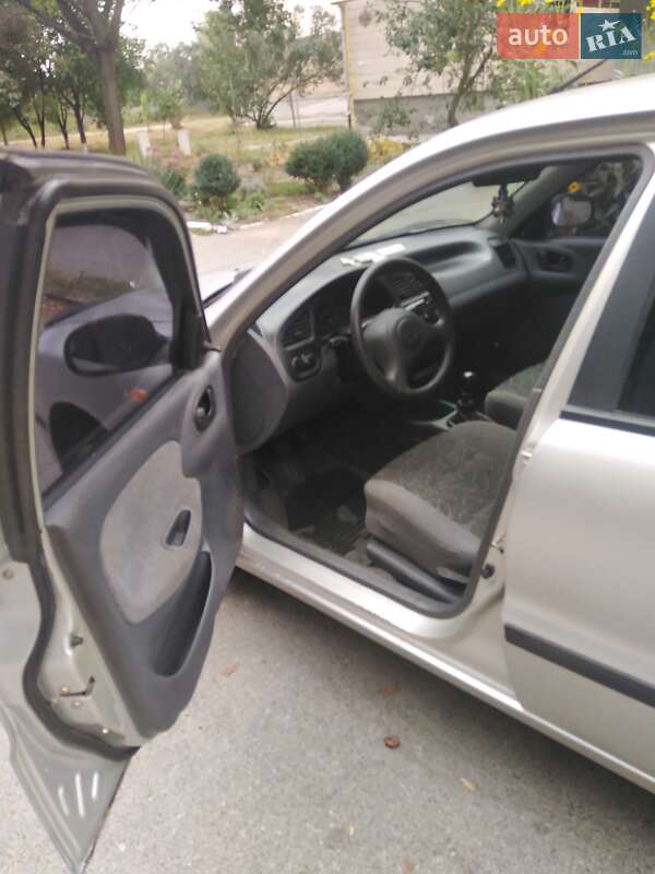 Седан Daewoo Lanos 2006 в Корсунь-Шевченківському фото 4 Седан Daewoo Lanos 2006 в Корсунь-Шевченківському