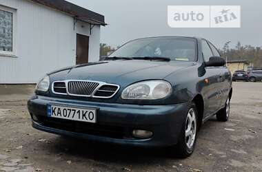 Седан Daewoo Lanos 2004 в Киеве