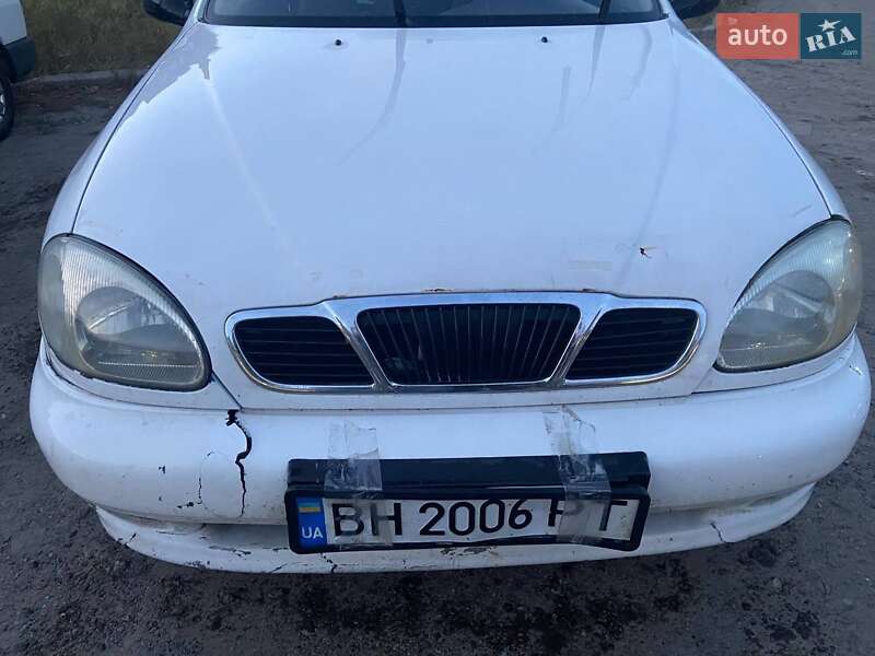 Седан Daewoo Lanos 2004 в Одессе