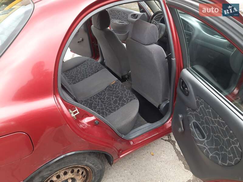 Daewoo Lanos 2003