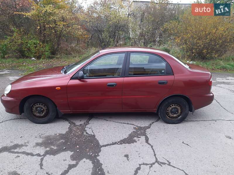 Седан Daewoo Lanos 2003 в Трускавці